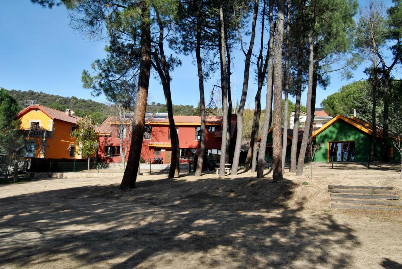 Complejo Casas Rurales Mansiones Y Villas Deluxe Collado Mediano Εξωτερικό φωτογραφία