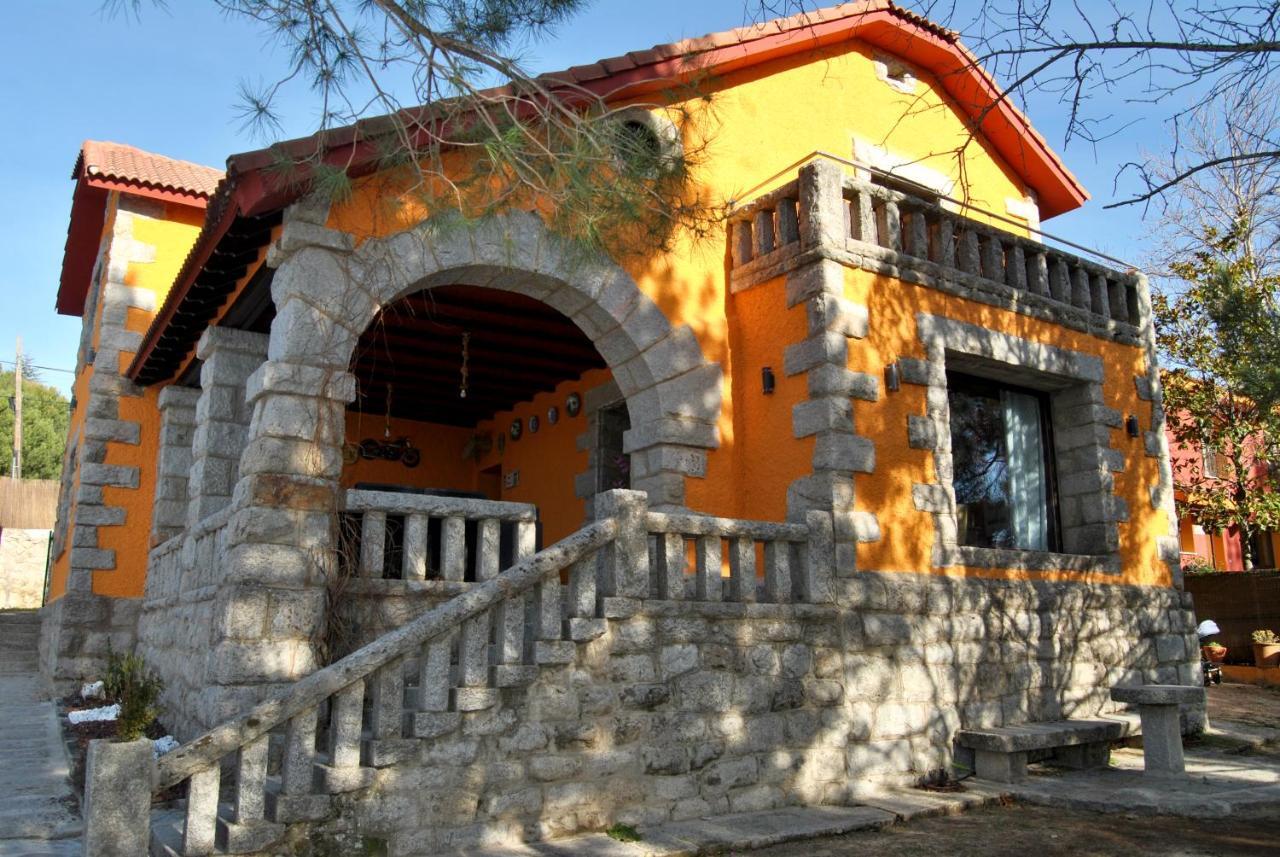 Complejo Casas Rurales Mansiones Y Villas Deluxe Collado Mediano Εξωτερικό φωτογραφία
